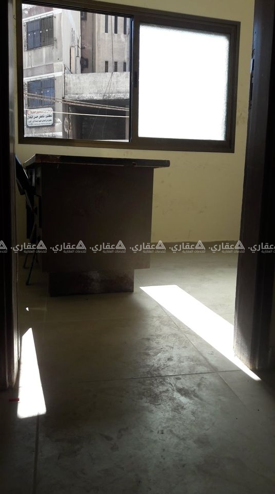 3 شقق للإيجار في عمارة الأمين