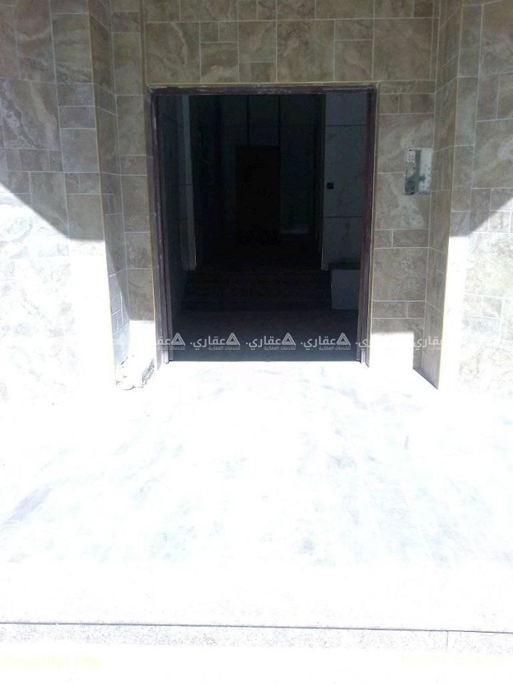 شقة عظم  للبيع