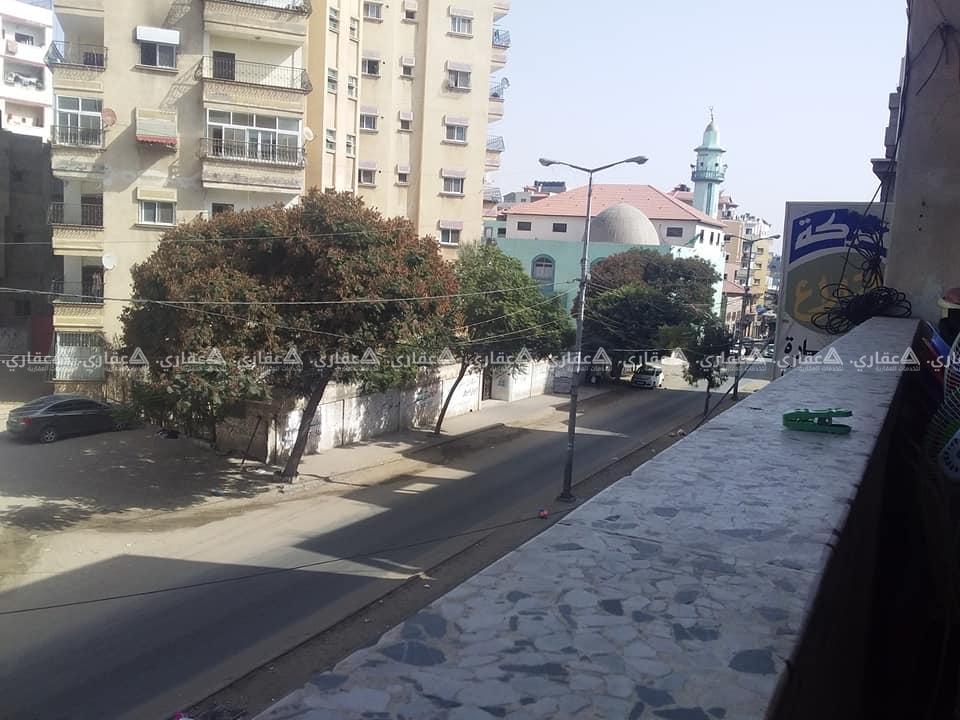 شقة بمواصفات مميزة غرب مسجد السبع