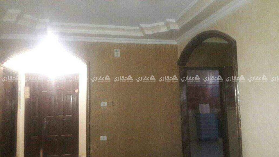 شقة سوبر لوكس قرب الشرفا لفرش السيارات