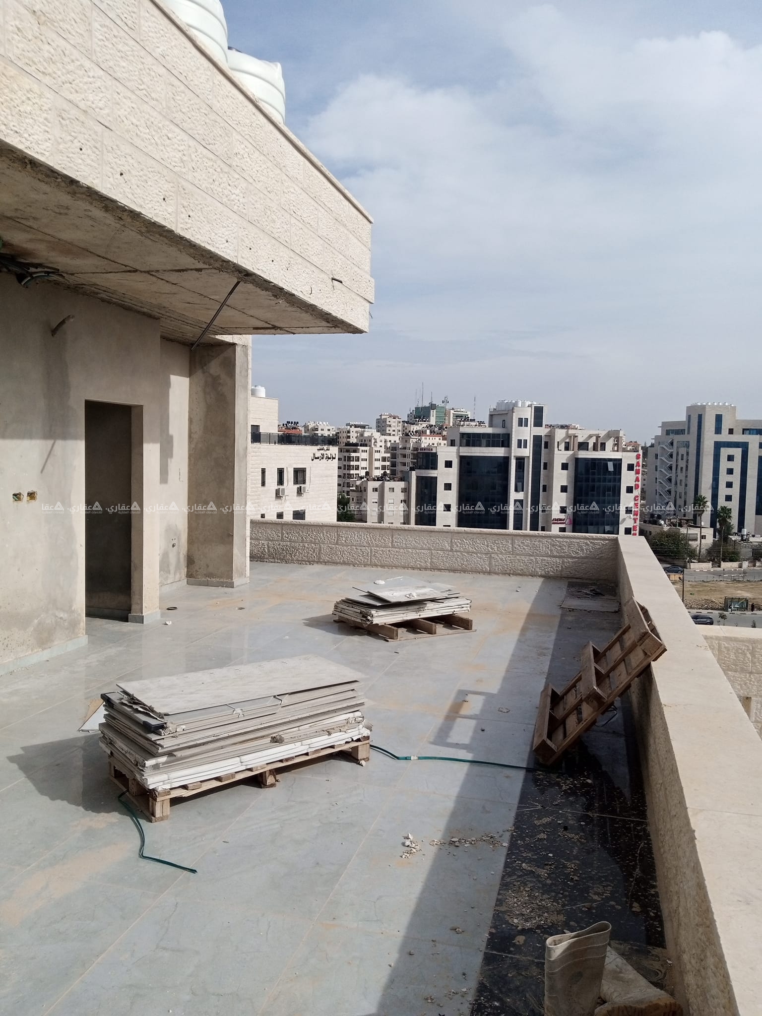 رووف للبيع تجاري وليس سكني