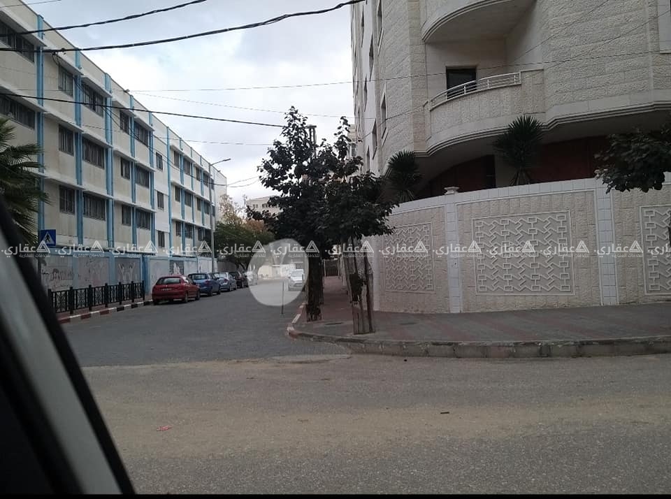 دونم أرض للبيع خلف مدرسة المأمونية مباشرة