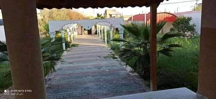 فيلا للبيع مقابل بيت المختار عزات شعت