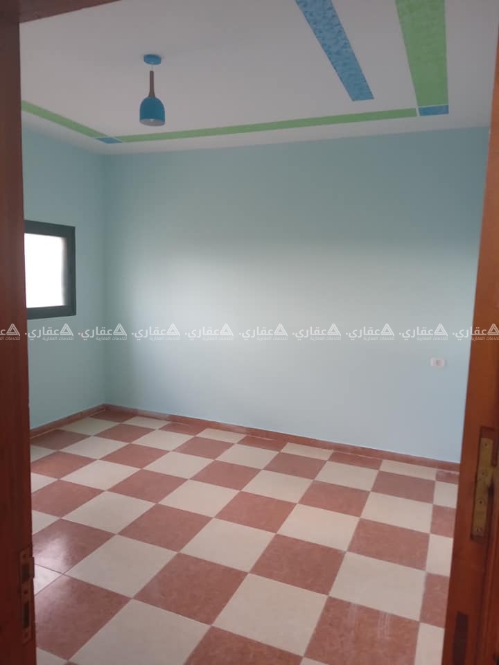 شقة للبيع بجانب مسجد الرضا
