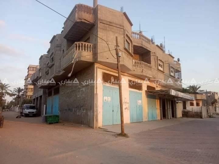  منزل للبيع في موقع تجاري استثمارى سكني