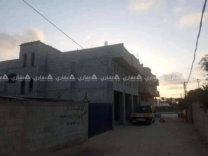  منزل للبيع في موقع تجاري استثمارى سكني