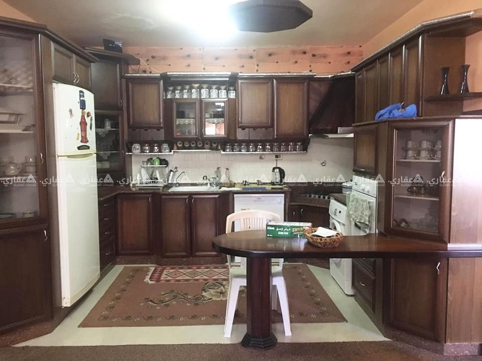 شقة في عمارة هادئة وحي راقي