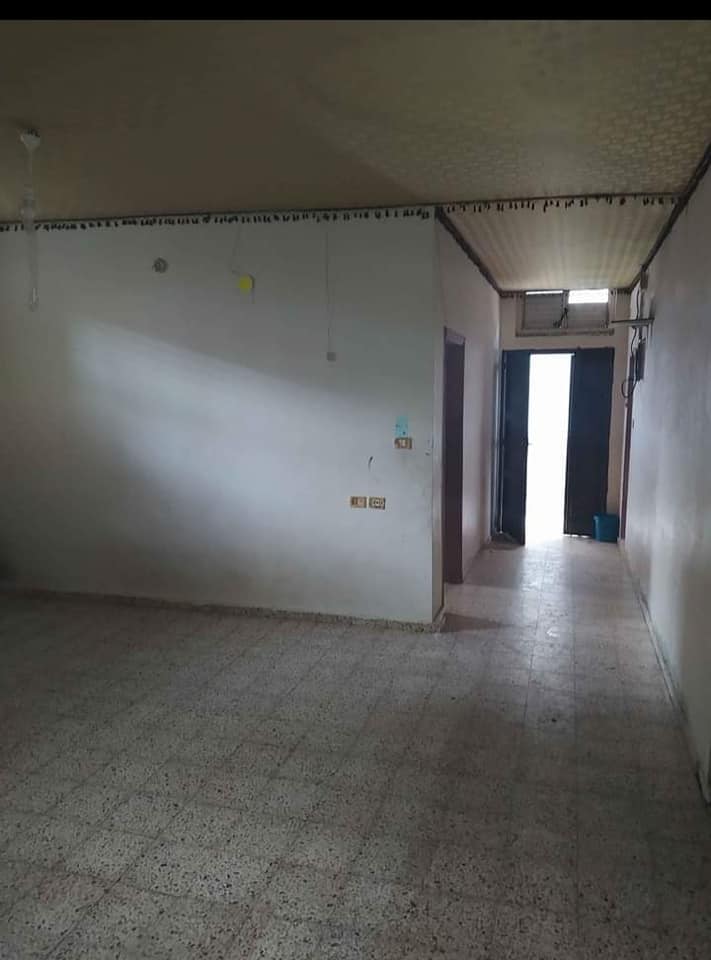 بيت أرضي للإيجار 