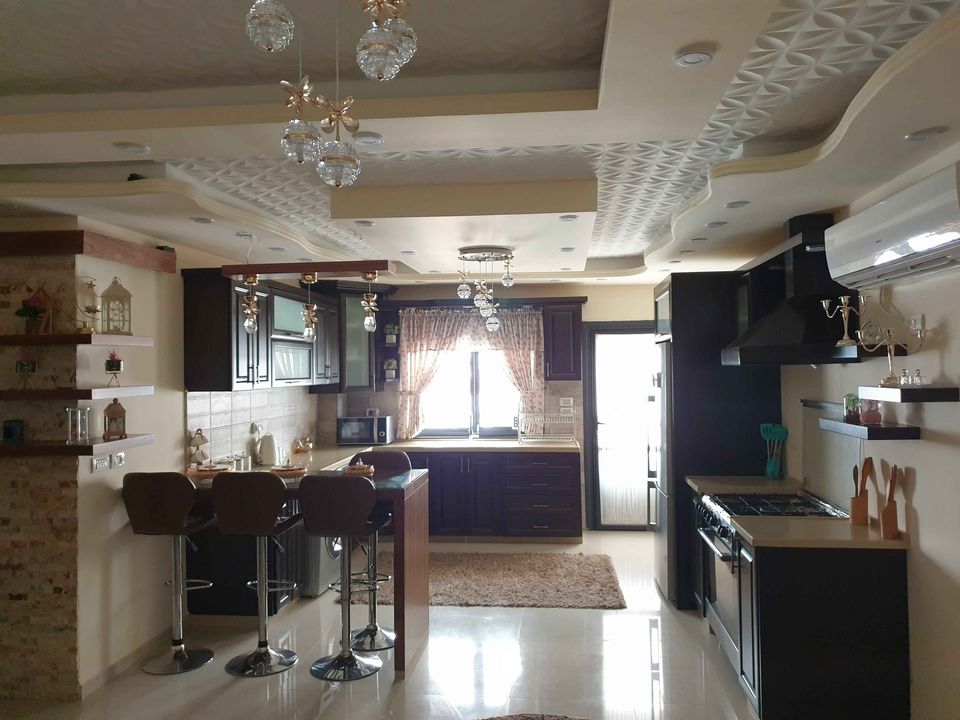 شقة للبيع عند مكتبة الحنين (عند العجوري)