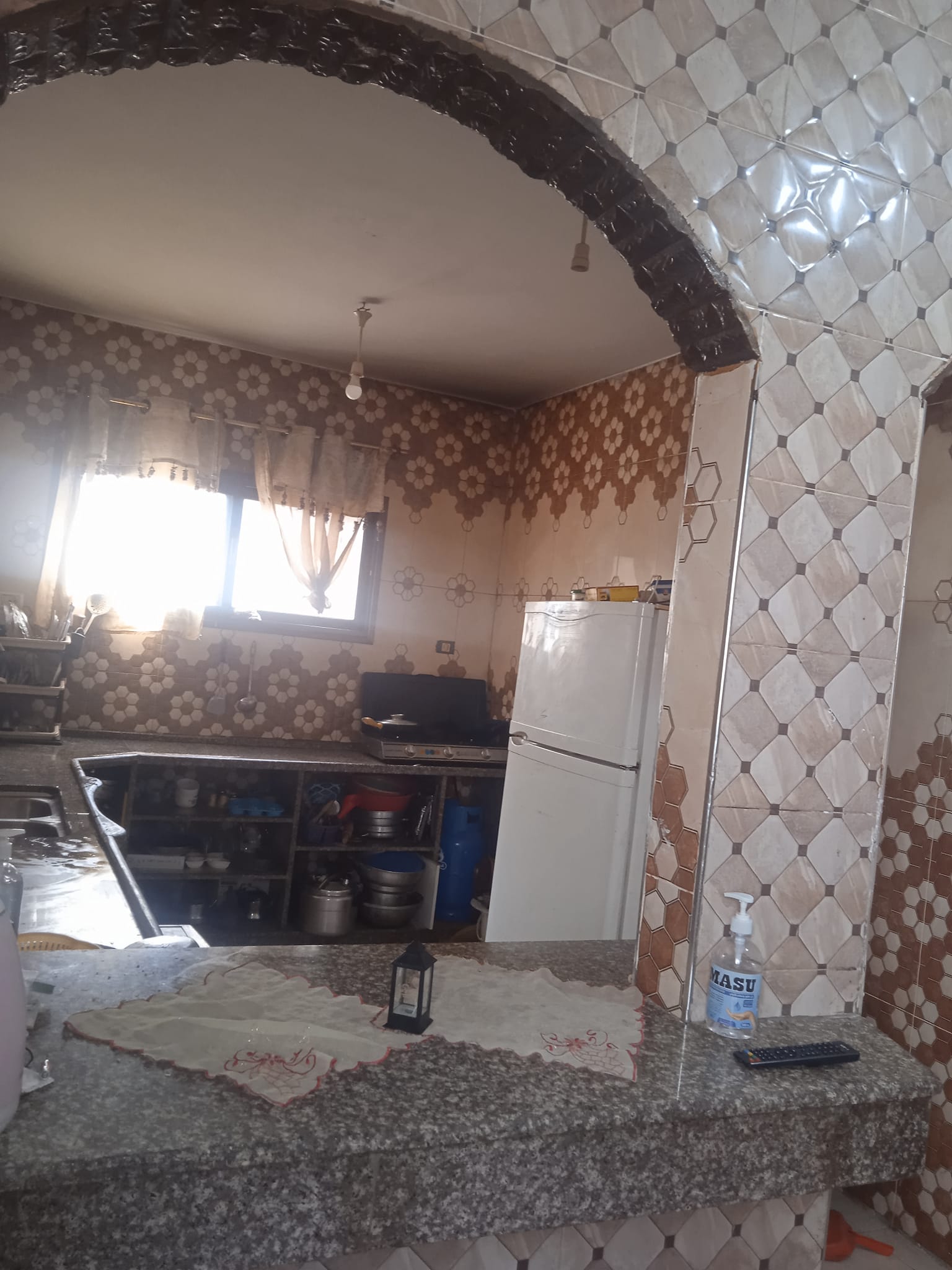 بيت باطون للبيع 