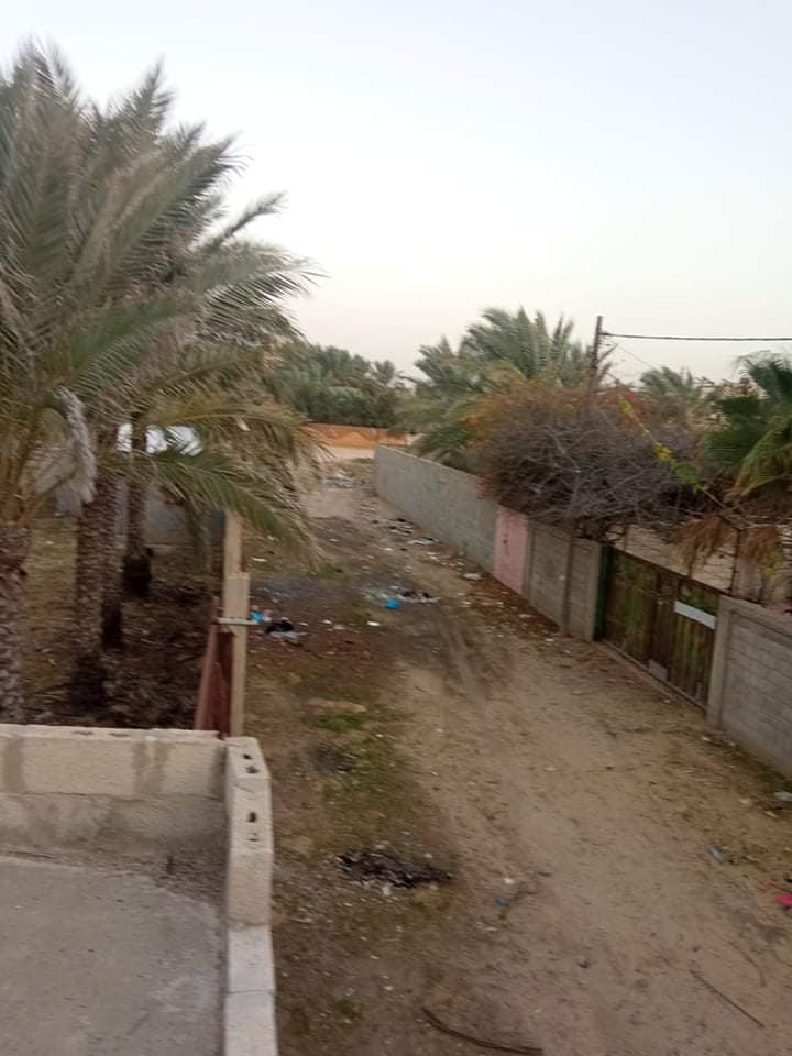 قطعة أرض بموقع مميز للبيع 