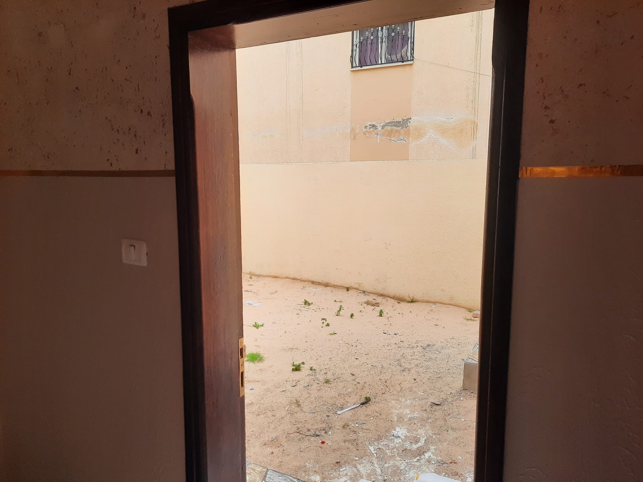 عمارة سوبر ديلوكس للبيع