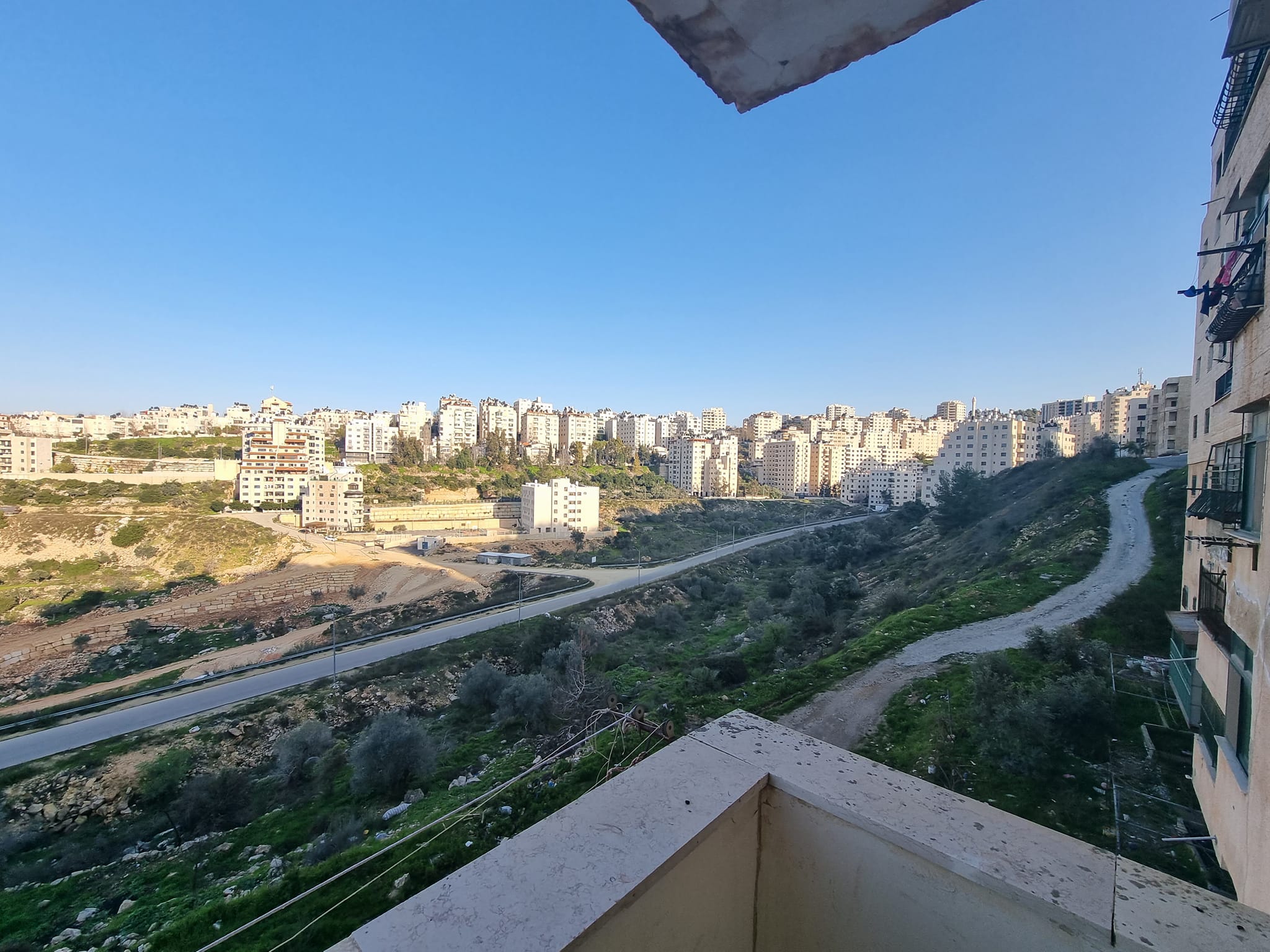 شقة للإيجار خلف لازورد