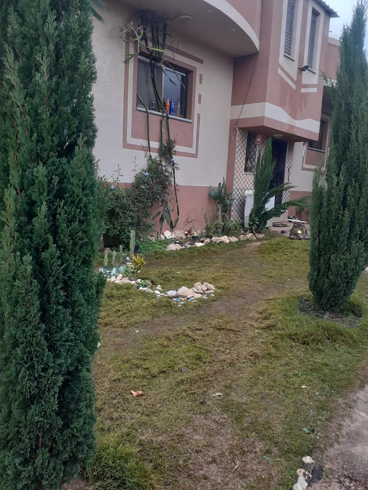 منزل للبيع غرب محطة ابو مطلق 