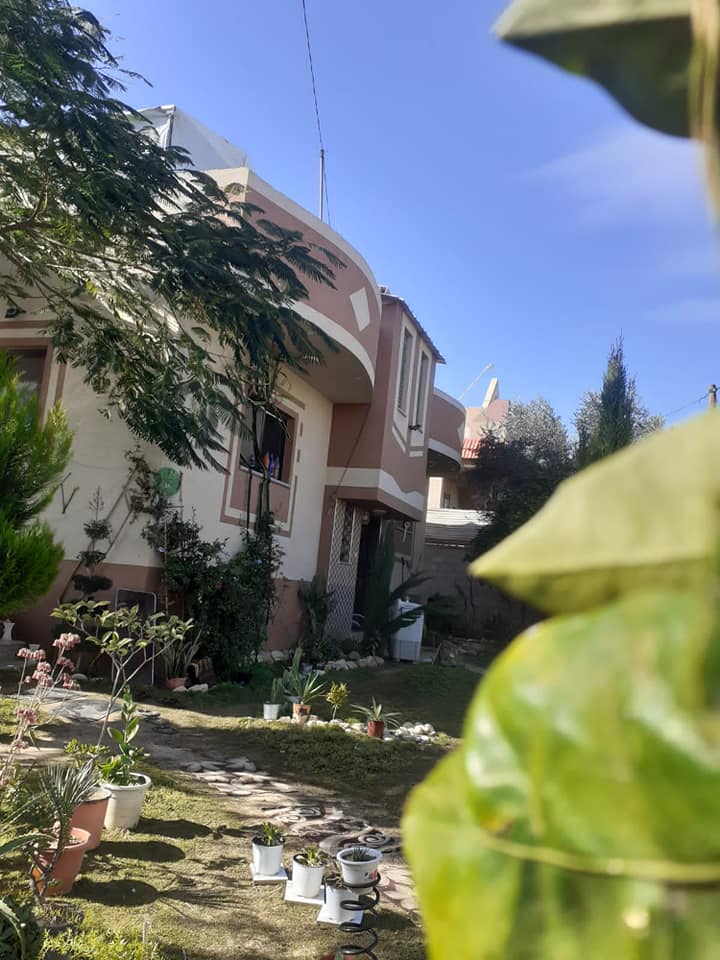 منزل للبيع غرب محطة ابو مطلق 