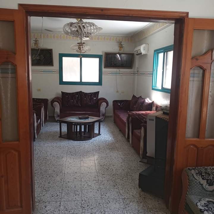 عمارة 4 طوابق وروف تشطيب سوبر لوكس