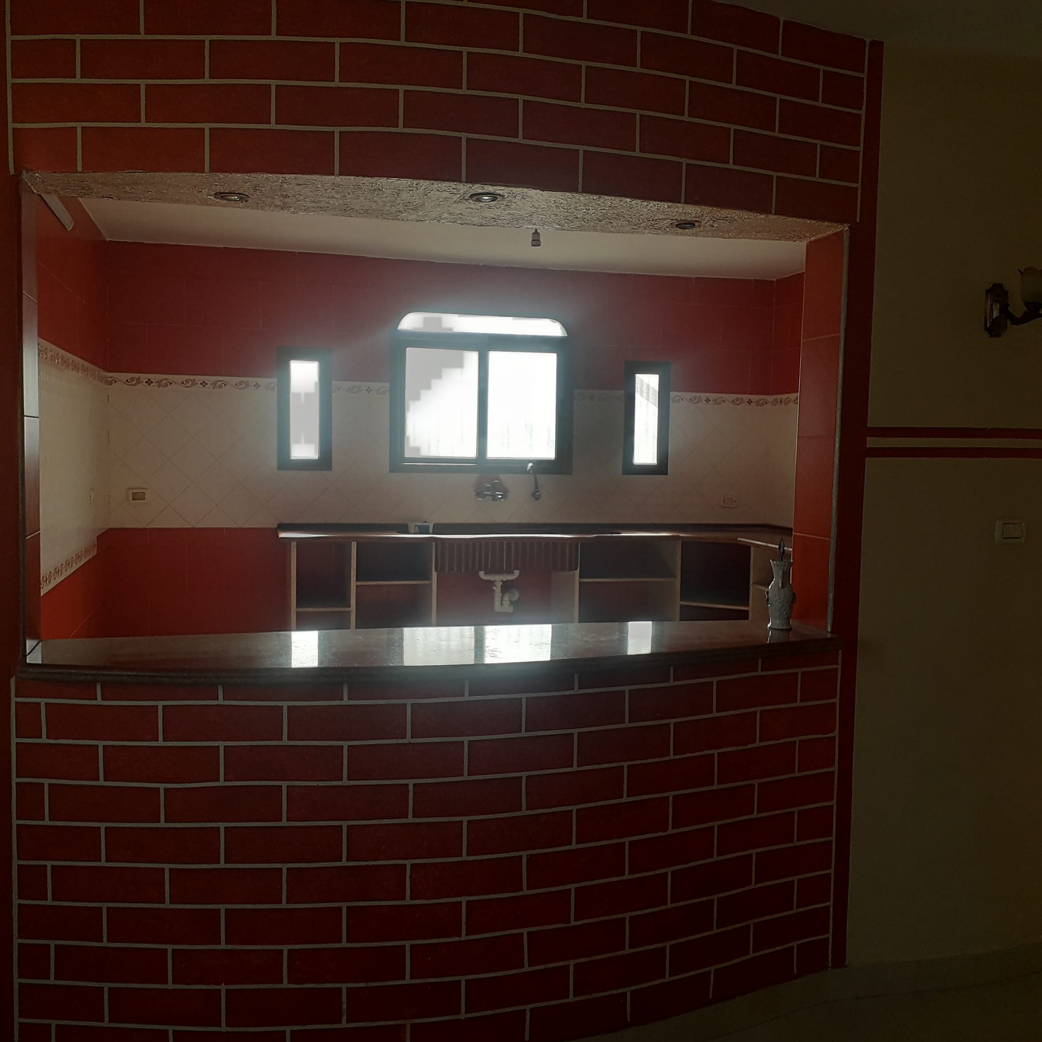 شقة للإيجار بالقرب من مسجد اليرموك
