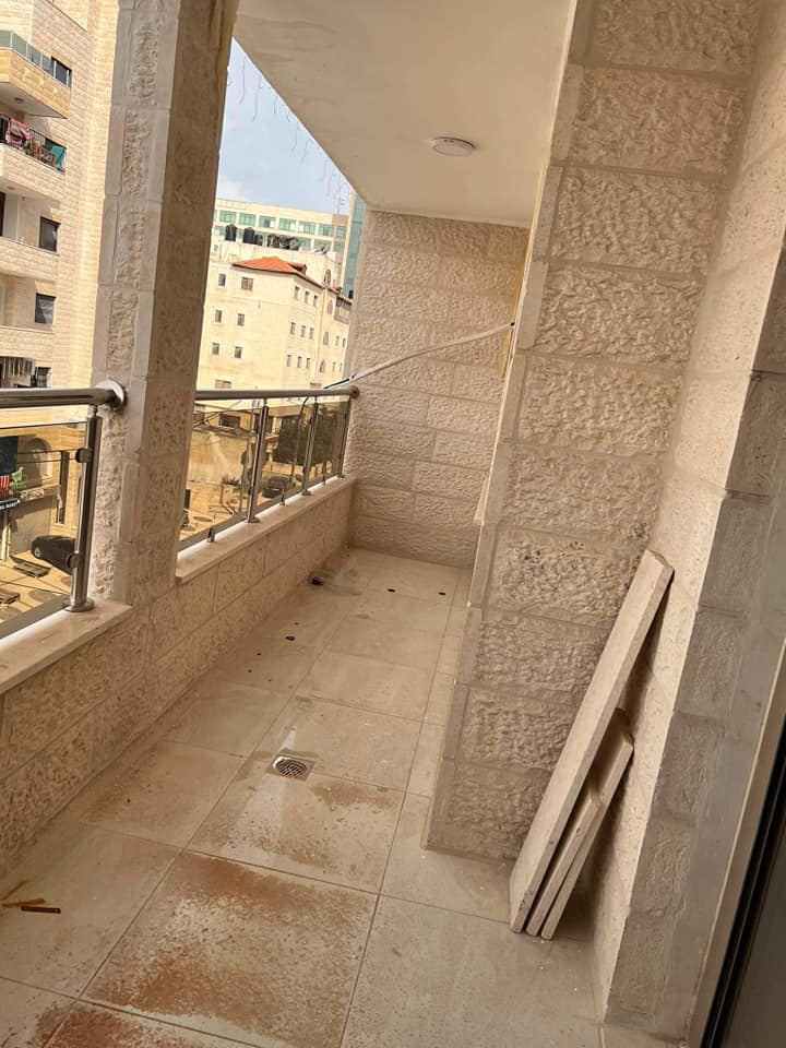 شقة جديدة للبيع خلف مفروشات السعيد