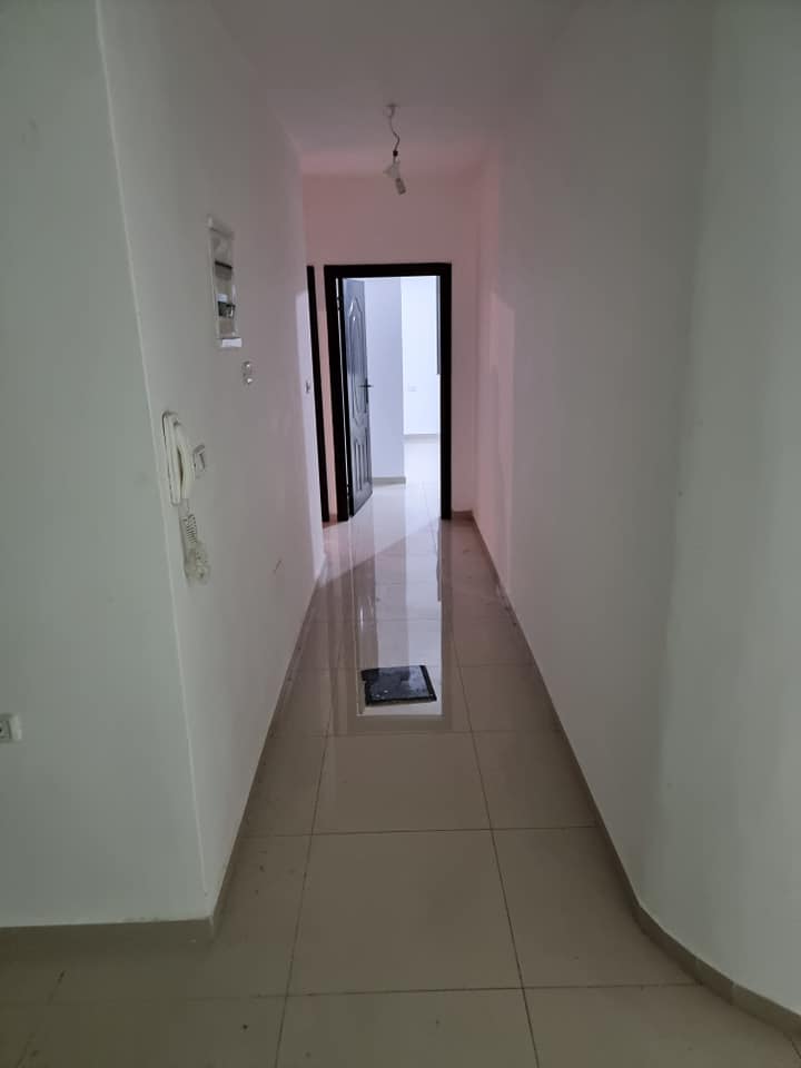 شقة للبيع بجانب ماركت كارفور سابقا 