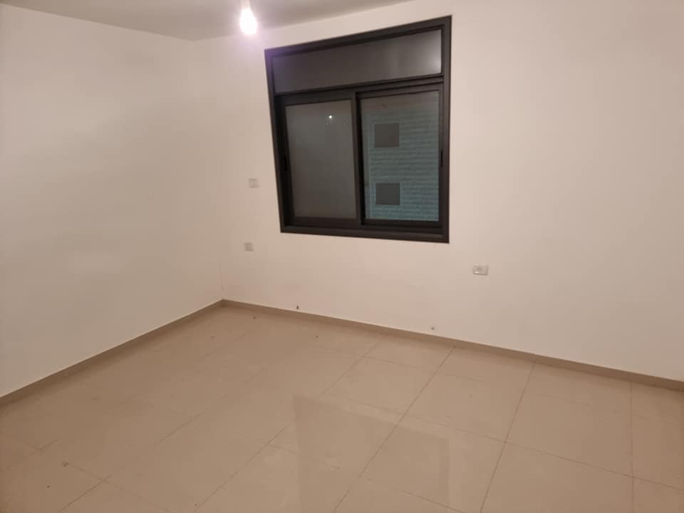 شقة للبيع بجانب ماركت كارفور سابقا 