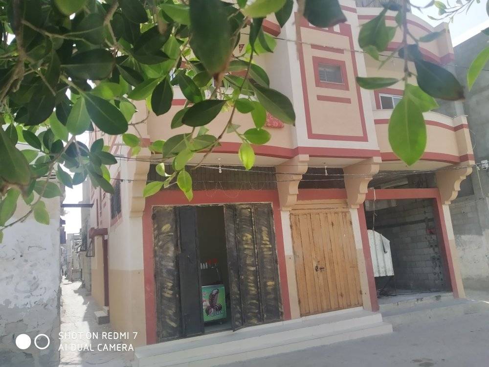 منزل للبيع بالقرب من مسجد الشهداء