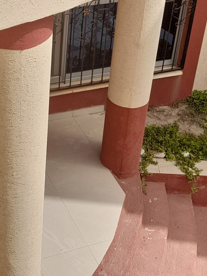 فيلا للبيع غرب محطة العطار 