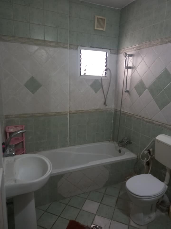  شقة سكنية للبيع مقابل صالة الشروق