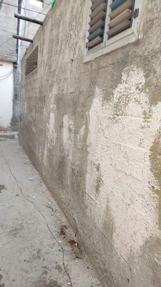 بيت أرضي بالقرب من مسجد عبد العزيز الأشقر 