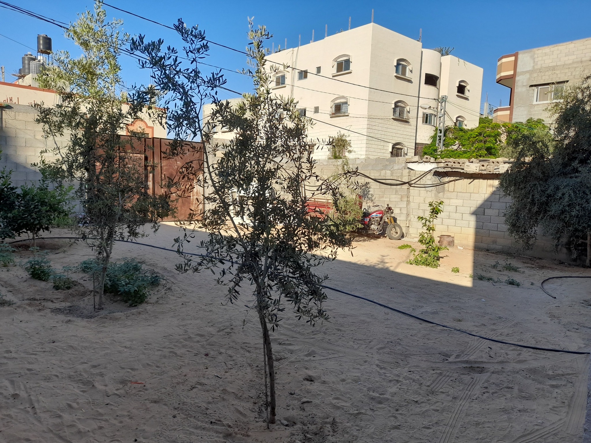 منزل للبيع غرب عيادة الصبرة الجديدة