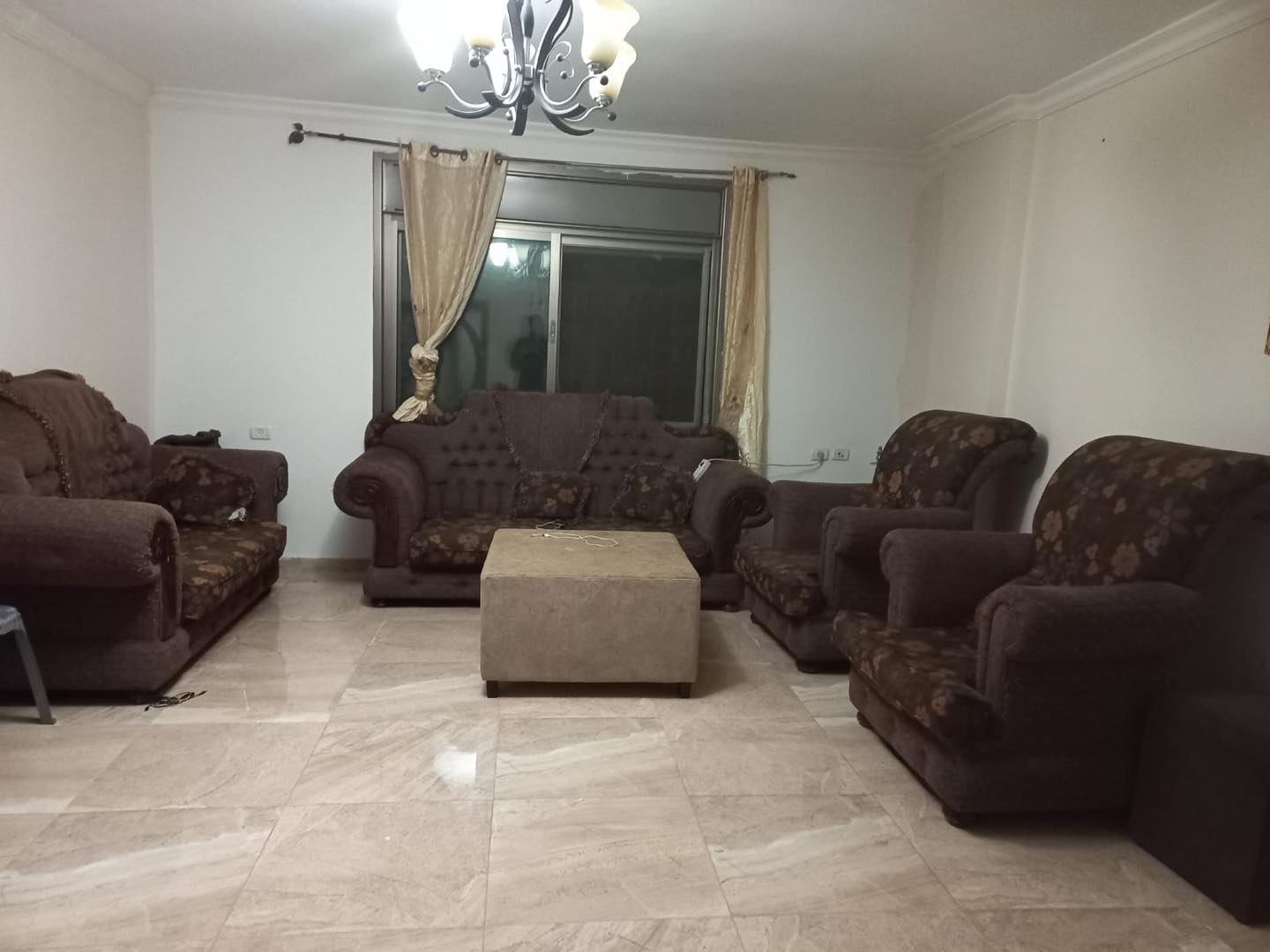 شقة مفروشة للإيجار   