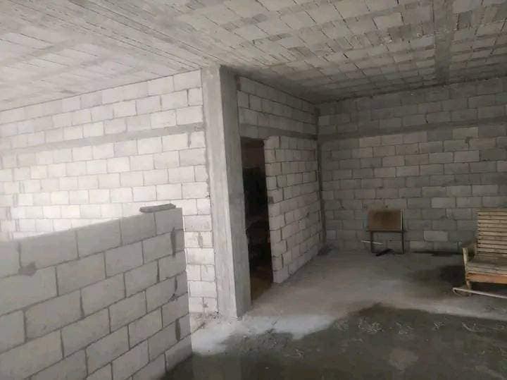  منزل للبيع بجوار مدرسة الحناوي غربا 