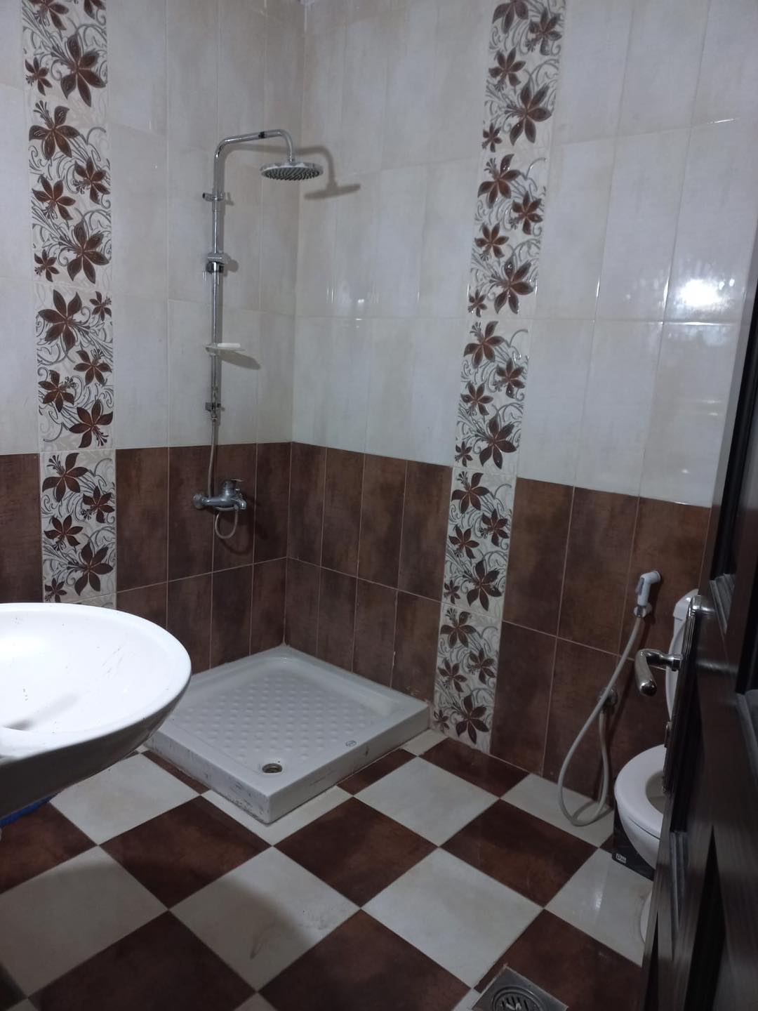 شقة مفروشة للإيجار   