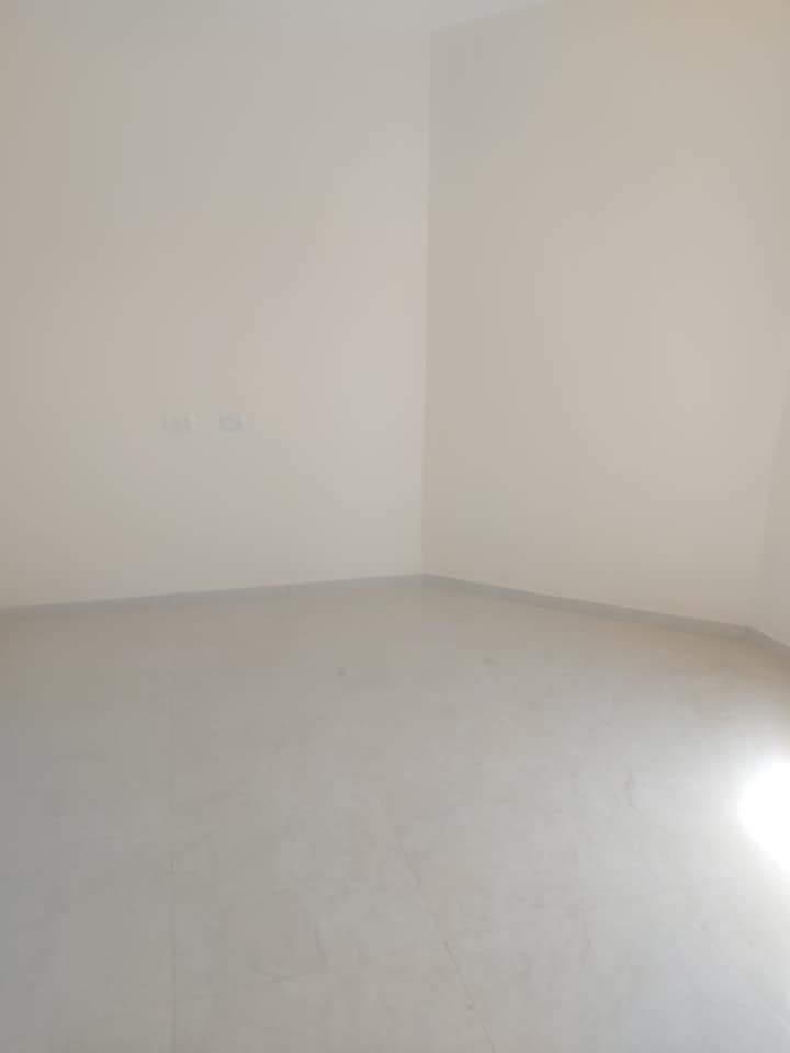  شقة حلوة ومميزة وسعر حلو 
