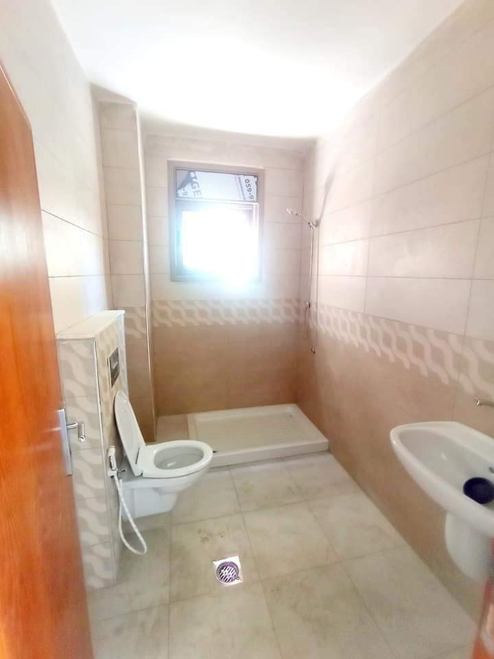 شقة جاهزة للسكن بجانب العياده البيطريه للحيوانات