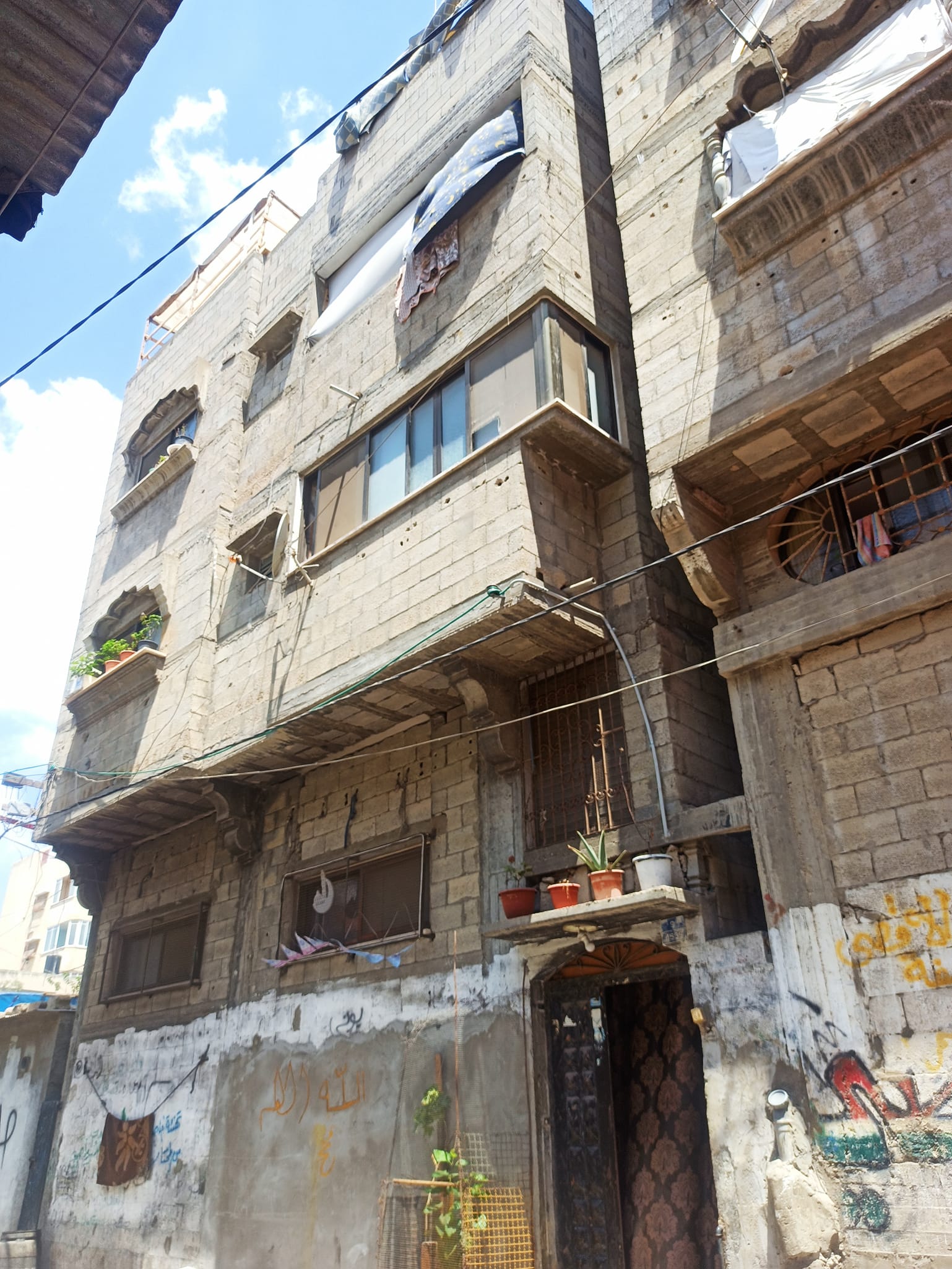 منزل للبيع أول شارع النخيل