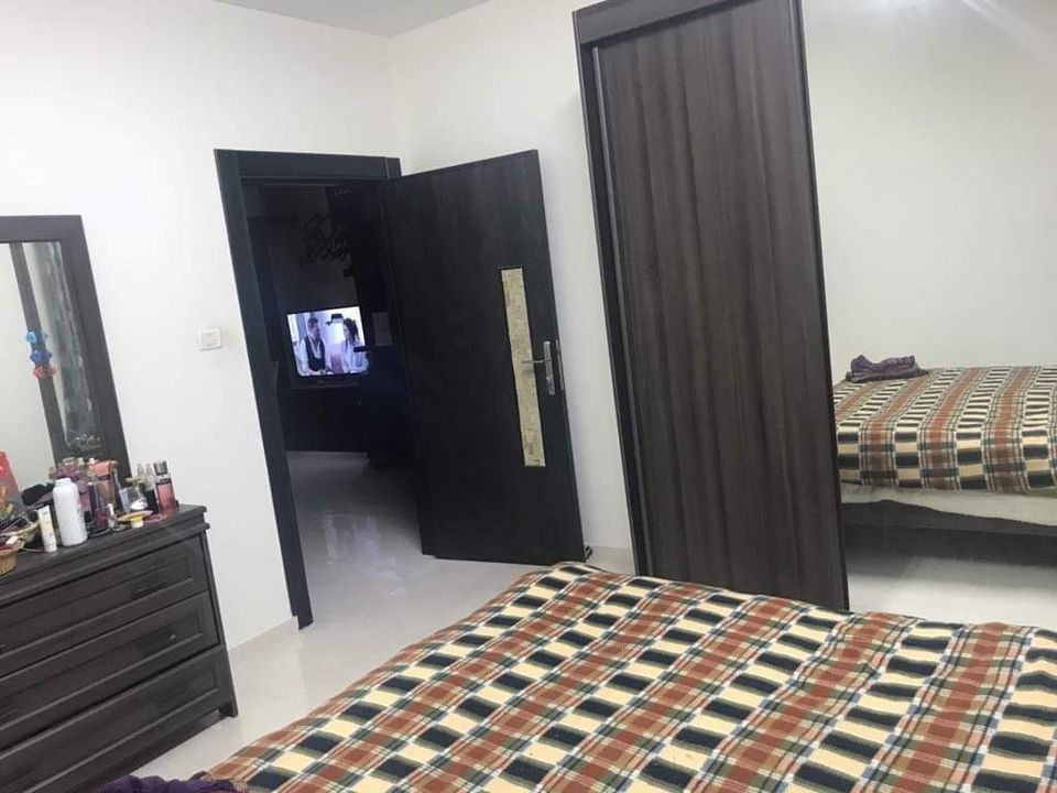 شقة مفروشة مع مدخل خاص للإيجار 