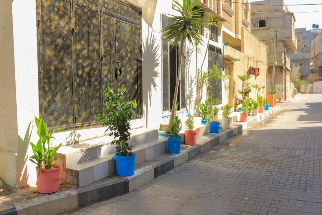 شقة مع حديقة جميلة جدا للإيجار 