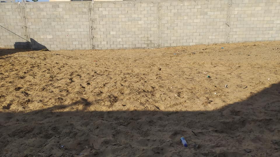 قطعة أرض للبيع شرق بوابة الطالبات للكلية الجامعية للعلوم التطبيقية