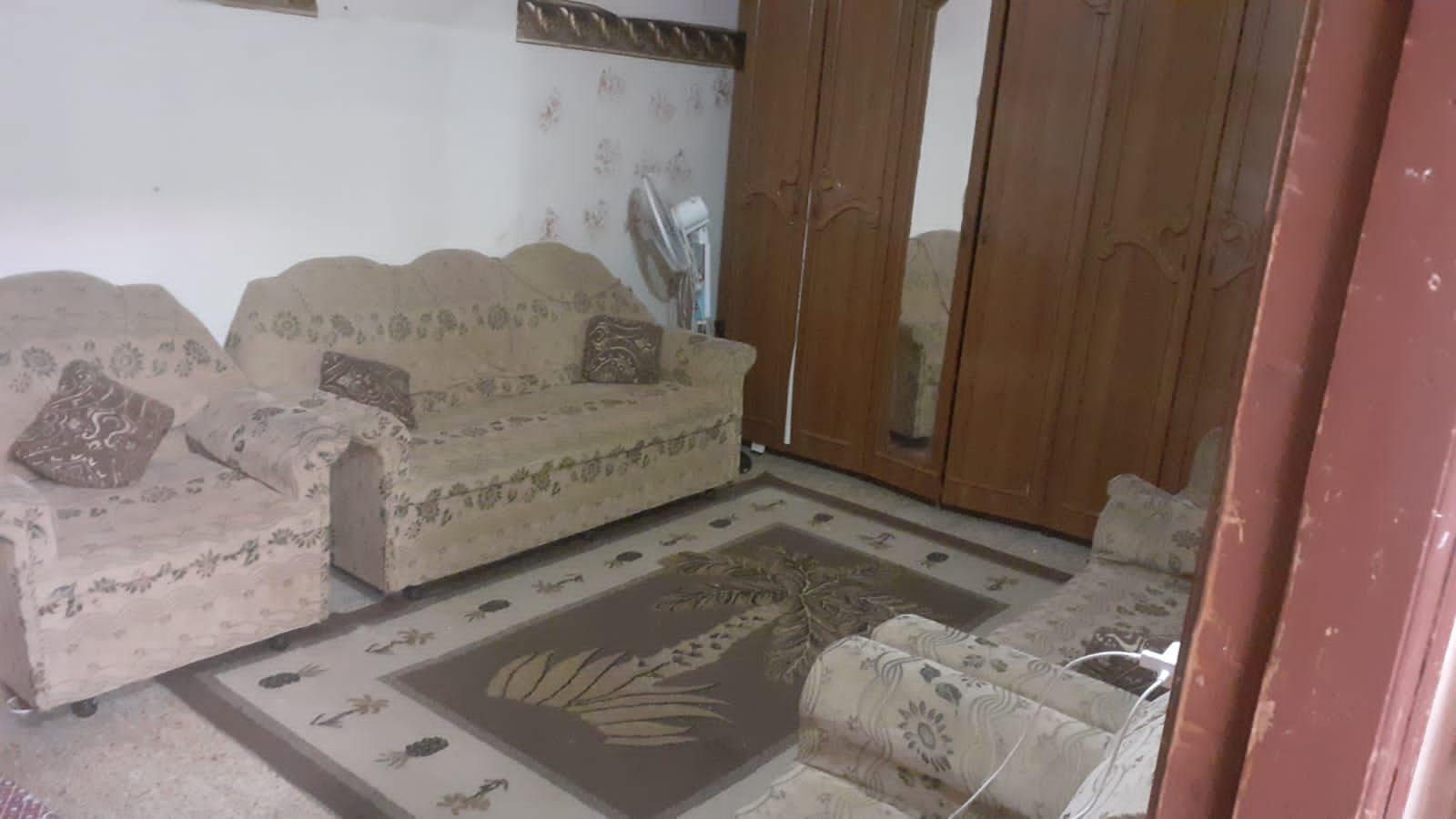  بيت للبيع غرب مسجد الفرقان 