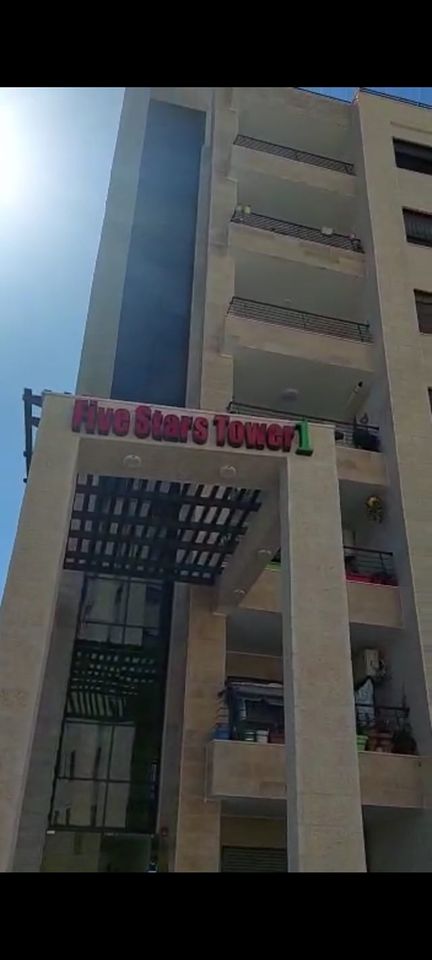 شقة للبيع في عمارة جديدة  بجانب المخابرات