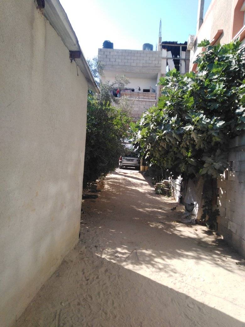 دار للبيع قرب جامع قادسيه