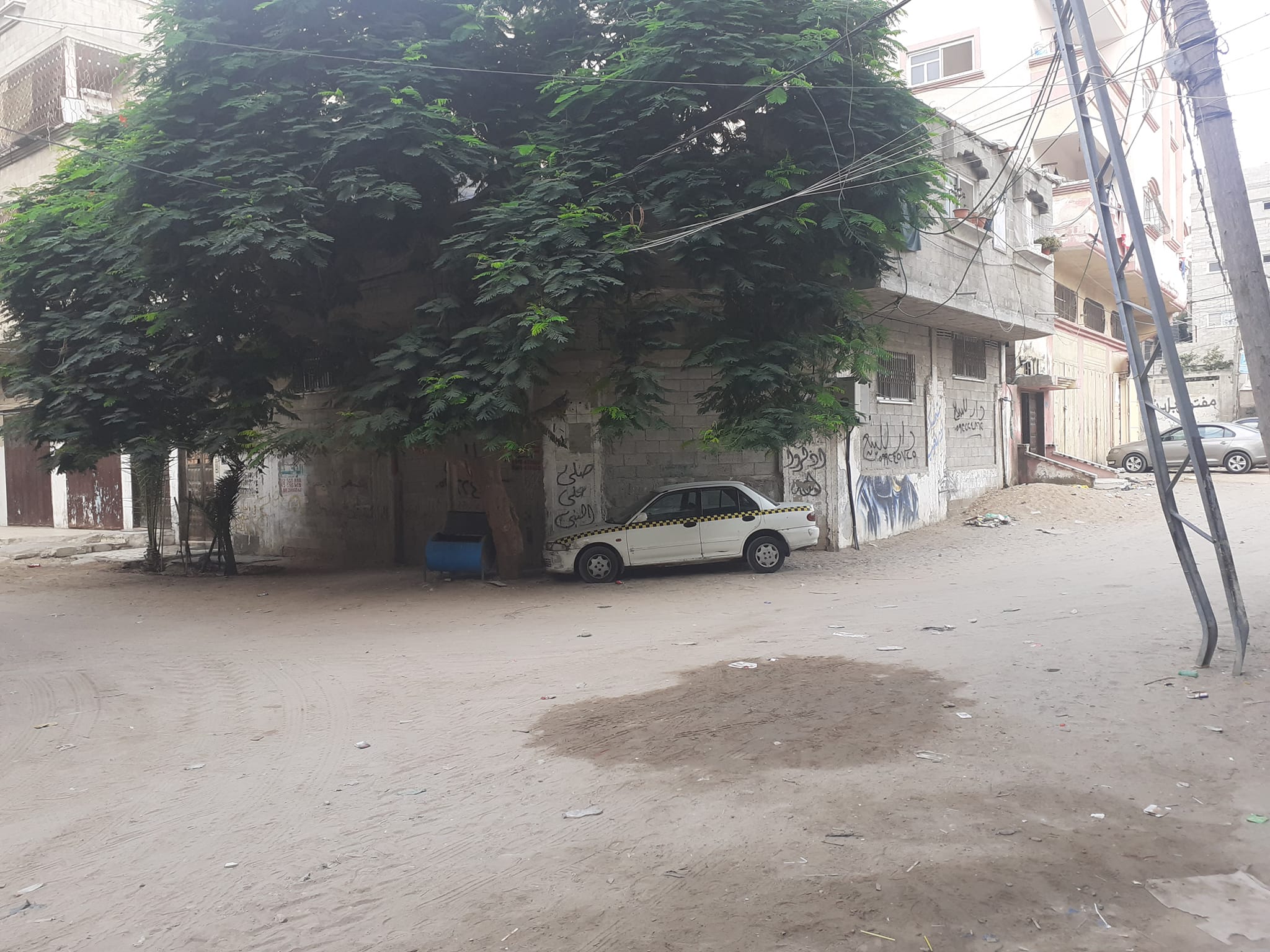 بيت للبيع بالقرب من الشارع الثالت