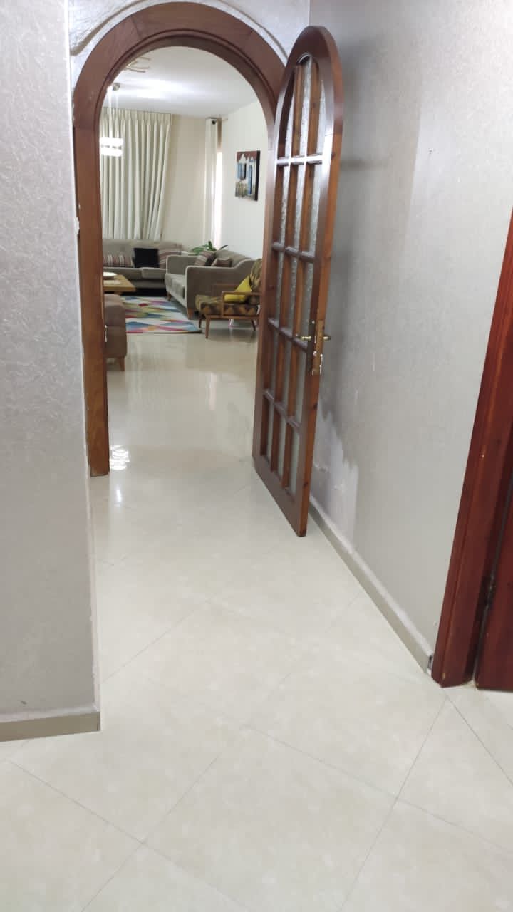 شقة مميزة للبيع قرب سوبر ماركت سمعان