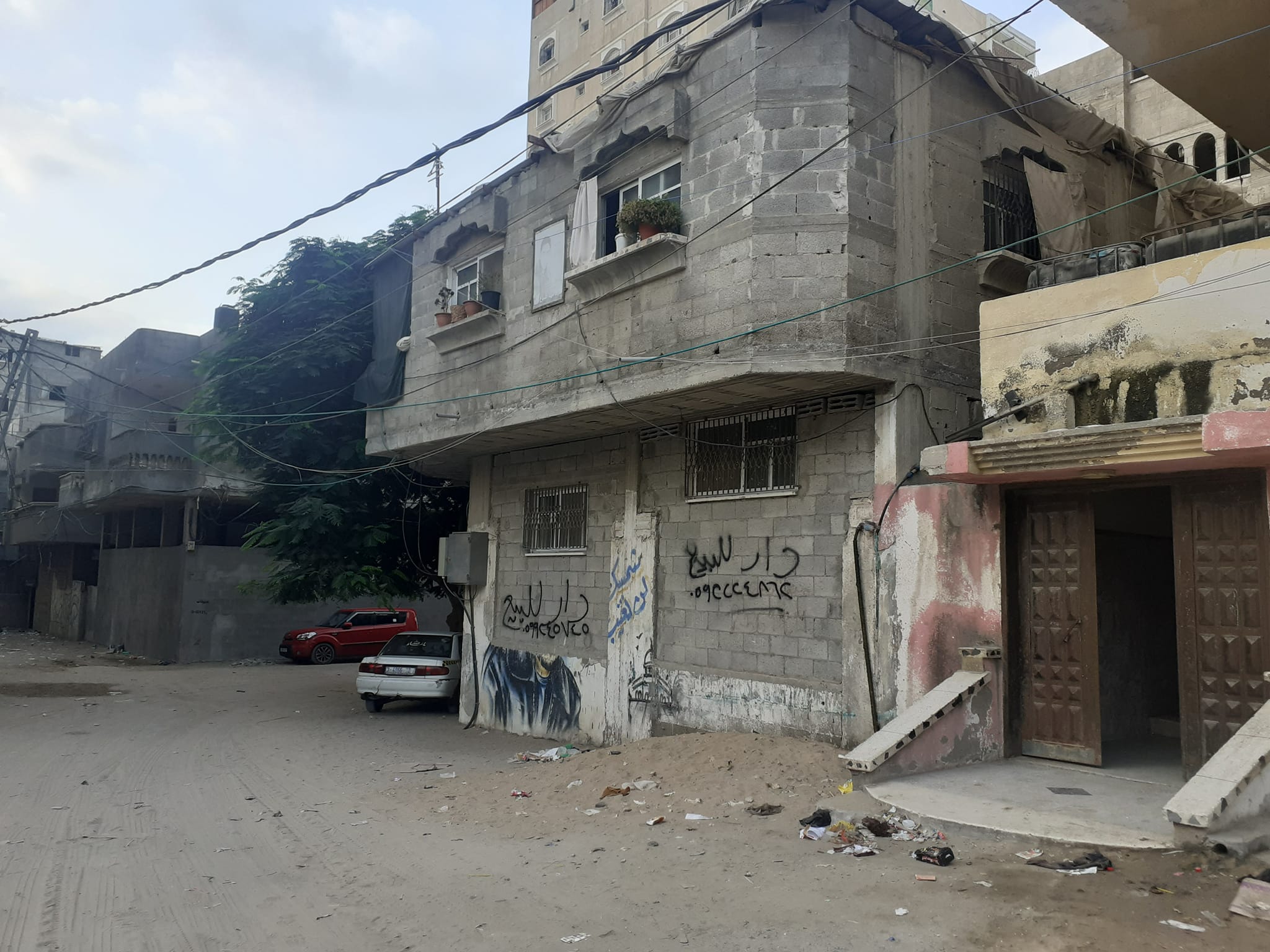 بيت للبيع بالقرب من الشارع الثالت