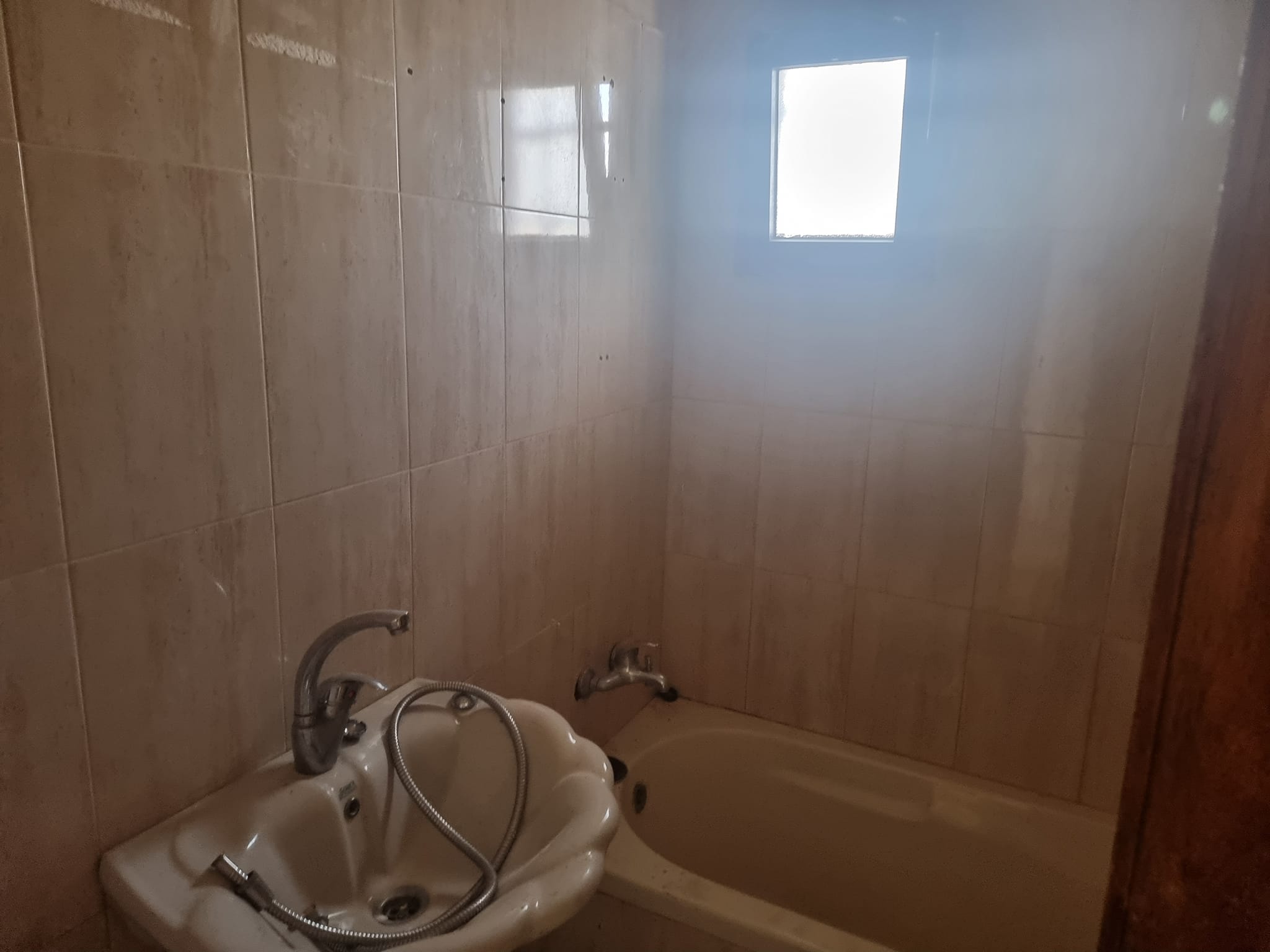 شقة للإيجار للعرسان او الطالبات