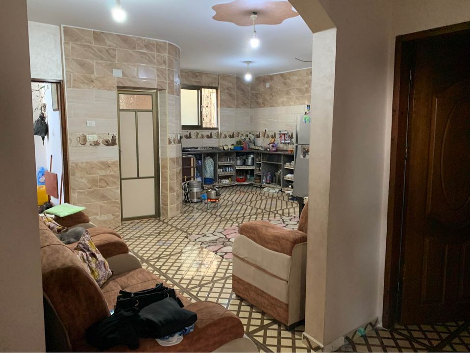 منزل للبيع شرق المسجد الابيض