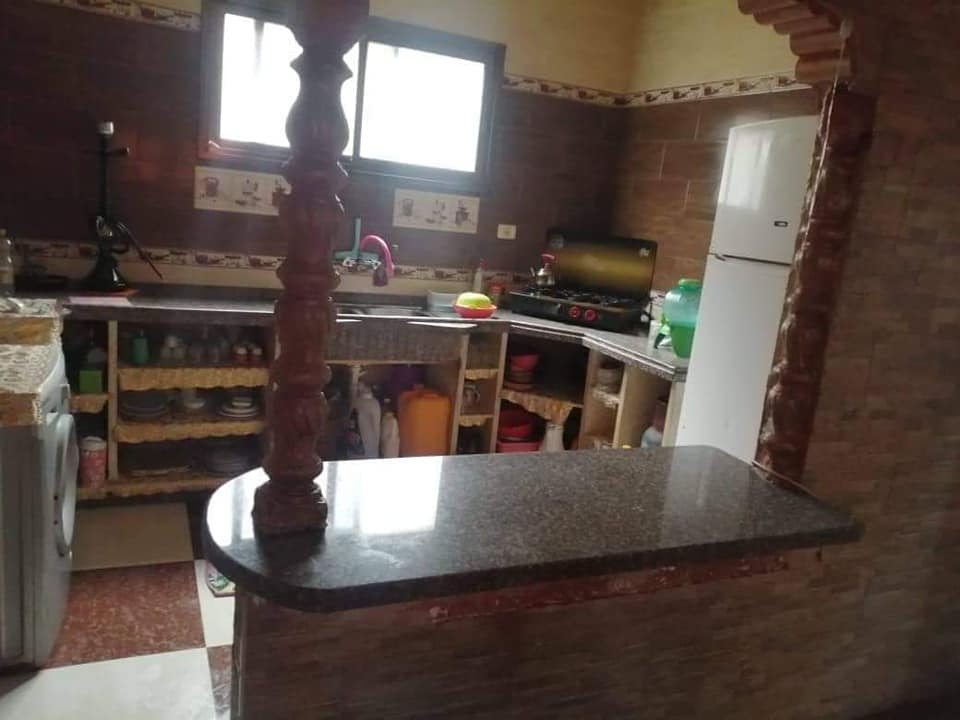 عمارة للبيع عند تاكسيات ايلول