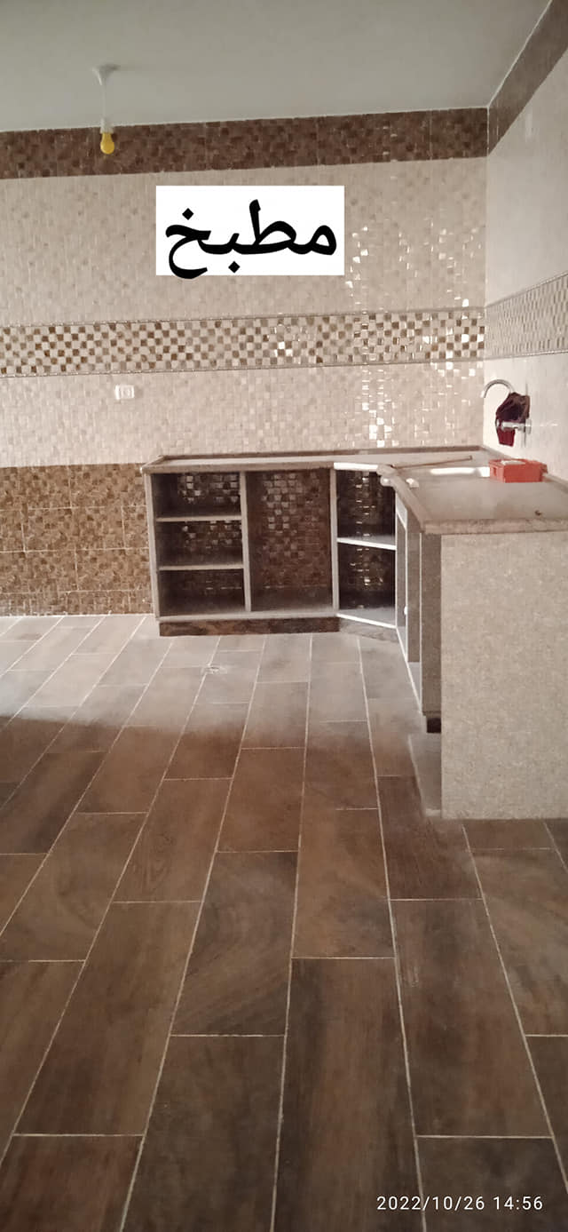 شقة مشطبة جديد قرب الصاروخ