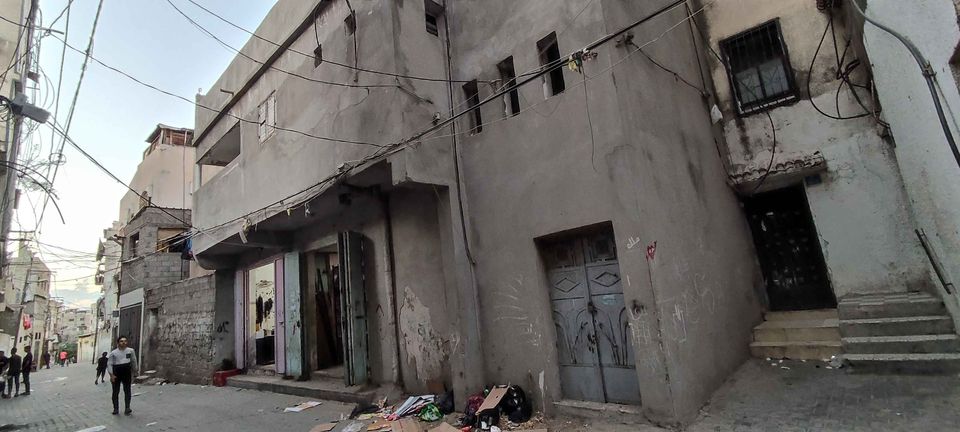 منزل للبيع بالقرب من مسجد المشاهرة