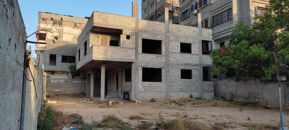 بيت للبيع عند مصنع اللبن
